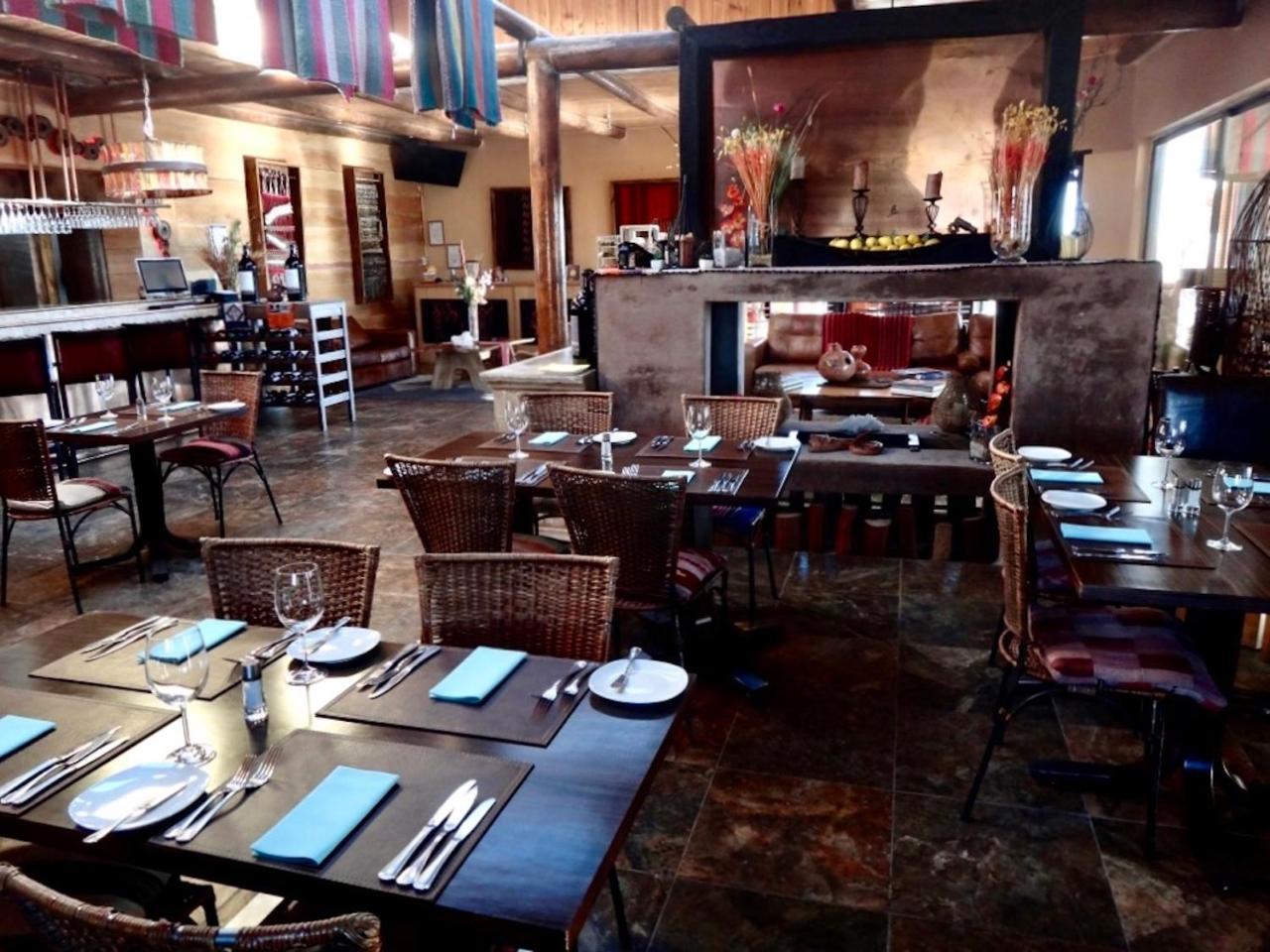 Noi Bordeloa Hotel Calama Buitenkant foto